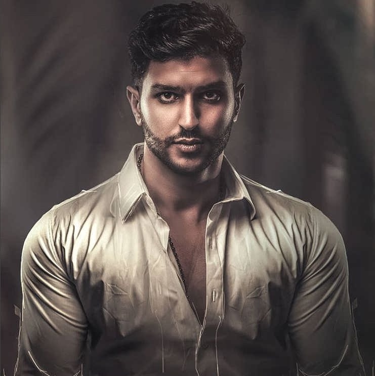 مهراب من اینجام